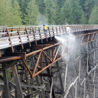 Powerwashing the Kinsol Trestle